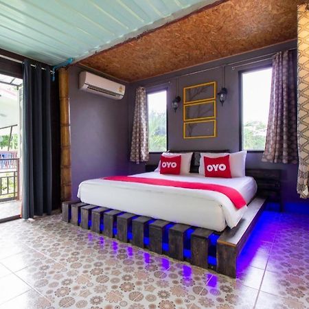 Hotel Oyo 999 Baan Pak Rom Ruen HHQ Esterno foto