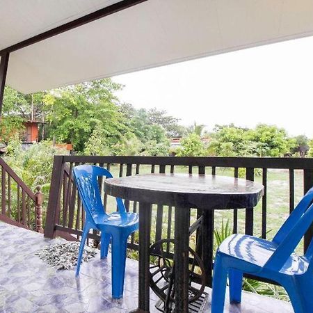 Hotel Oyo 999 Baan Pak Rom Ruen HHQ Esterno foto