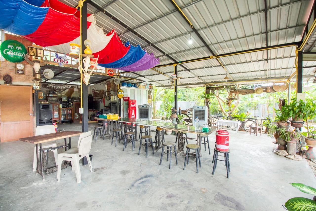 Hotel Oyo 999 Baan Pak Rom Ruen HHQ Esterno foto
