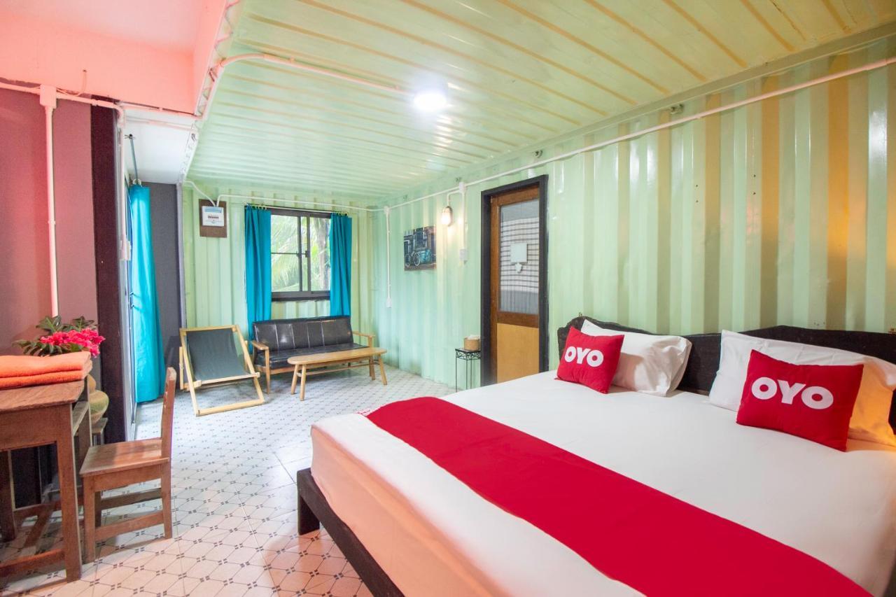 Hotel Oyo 999 Baan Pak Rom Ruen HHQ Esterno foto