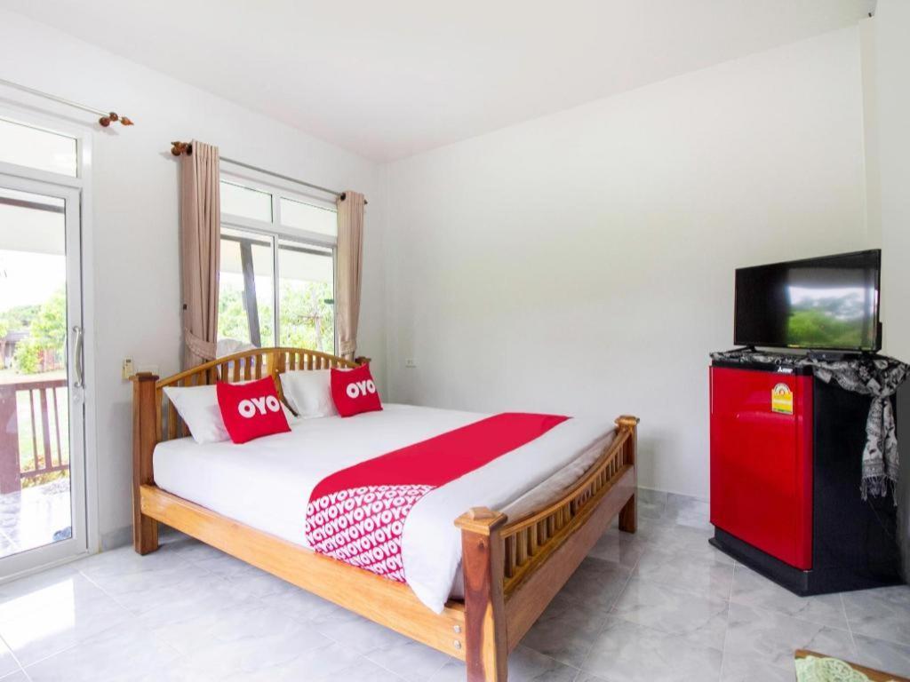 Hotel Oyo 999 Baan Pak Rom Ruen HHQ Esterno foto