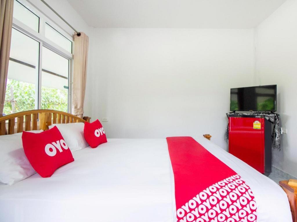 Hotel Oyo 999 Baan Pak Rom Ruen HHQ Esterno foto
