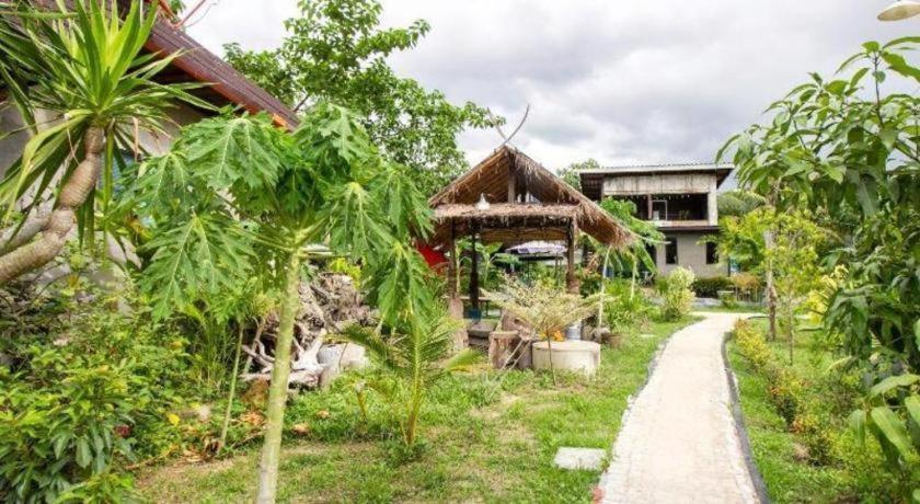 Hotel Oyo 999 Baan Pak Rom Ruen HHQ Esterno foto