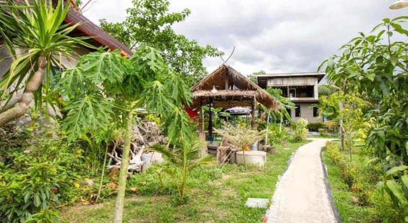 Hotel Oyo 999 Baan Pak Rom Ruen HHQ Esterno foto